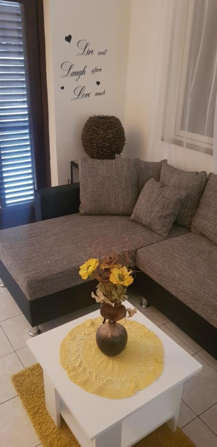 Apartments Petra Tribunj  Ngoại thất bức ảnh